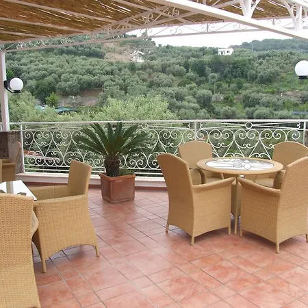 Dania Hotel Sorrento