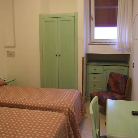 Hotel Dania 3*