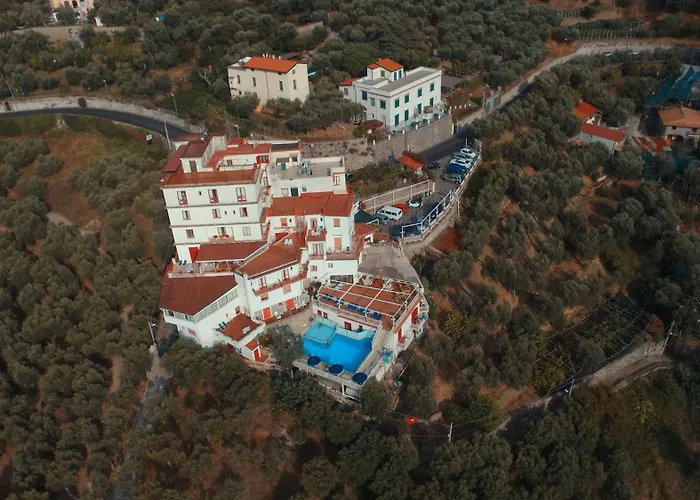 Dania Ξενοδοχείο 3*