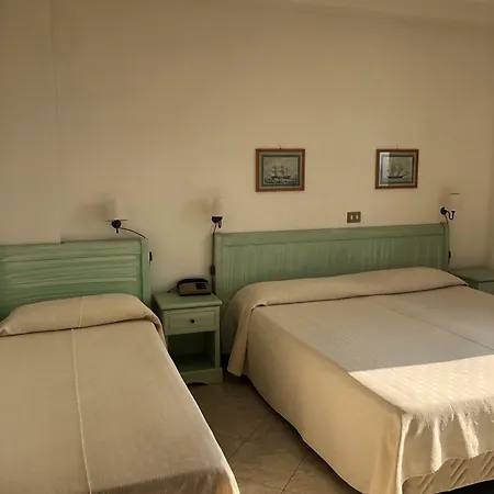 Ξενοδοχείο Dania